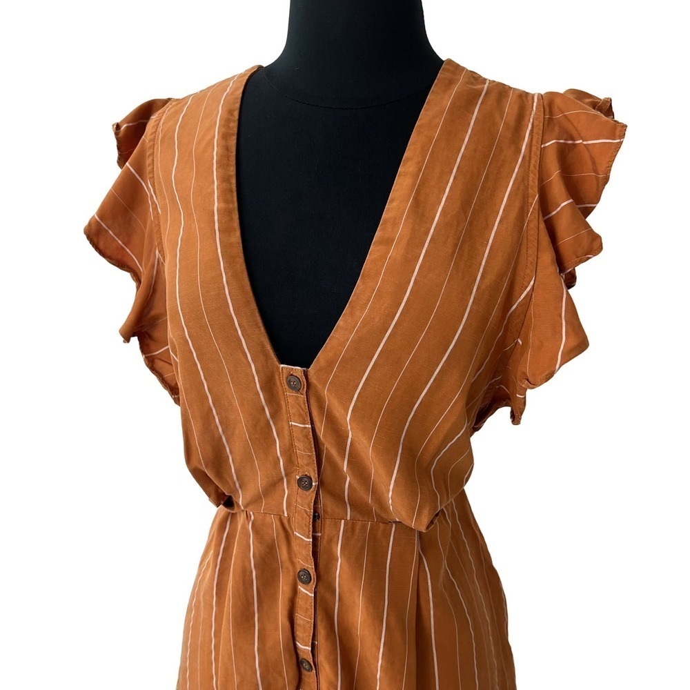 Revolve Striped Linen Blend Button Front Ruffle S… - image 7